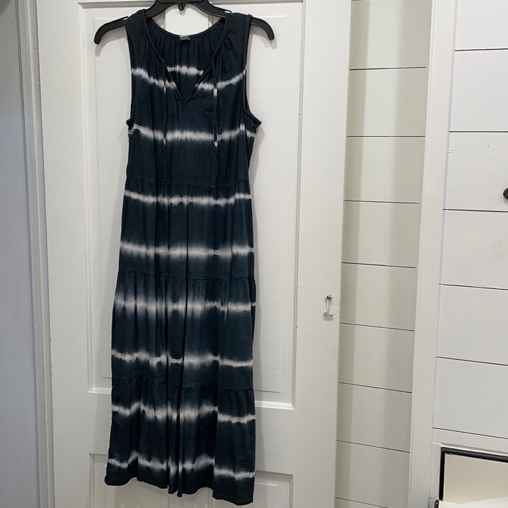 Grey and white tye dye tiered dress